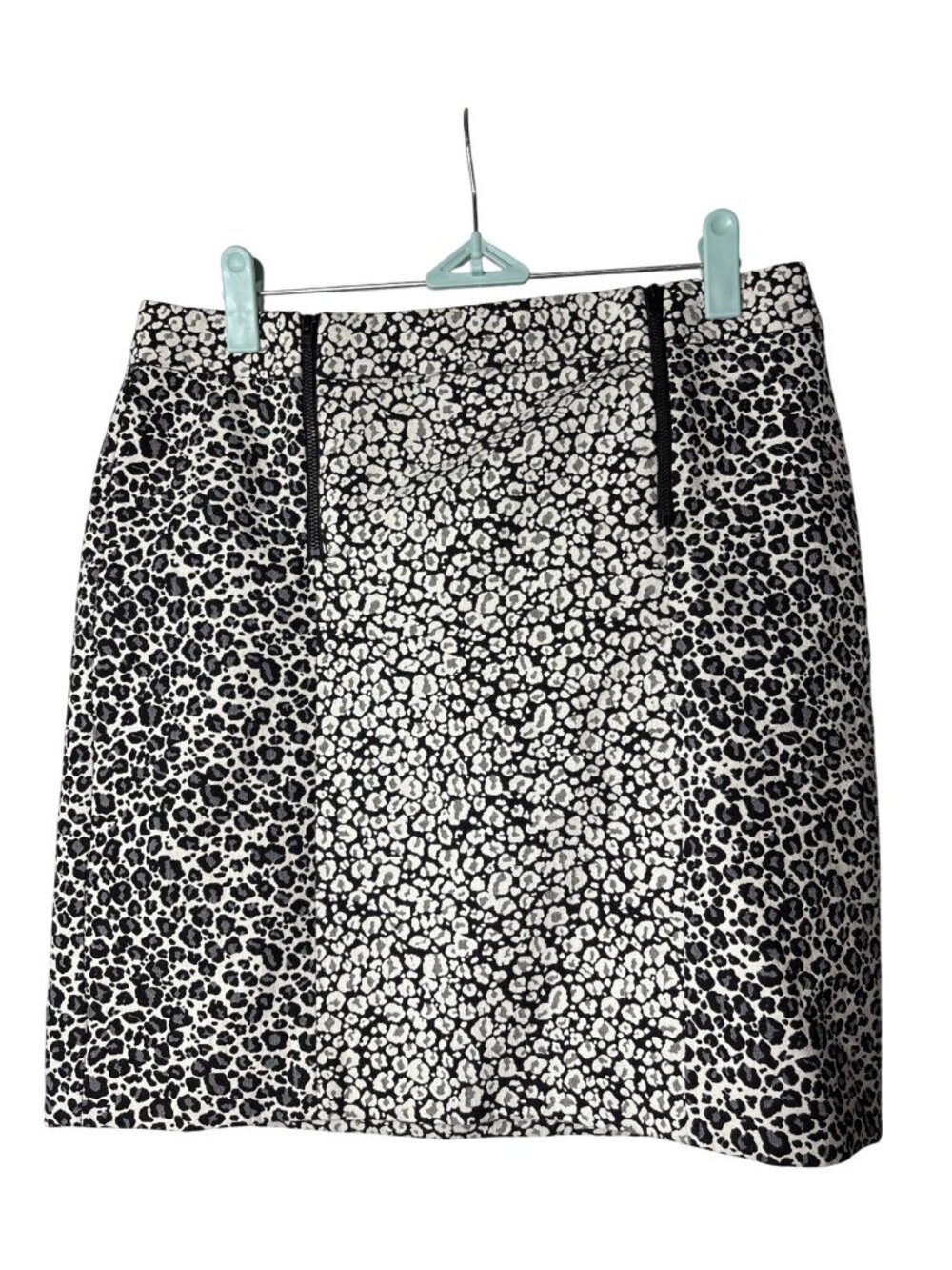 Ann Taylor Petite Pencil Skirt 8P Color Block Leopard Print Black Grey White